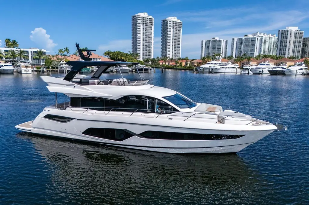 2023 Sunseeker Manhattan 68 Yacht For Sale in Aventura FL 2023 Sunseeker Manhattan 68 Yacht For Sale in Aventura FL