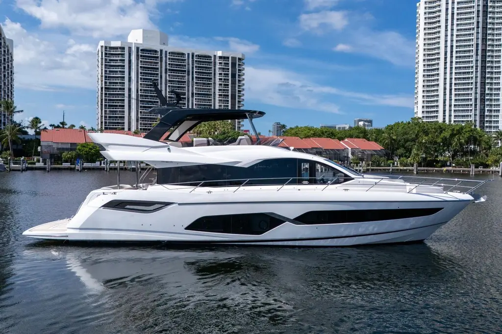 2023 Sunseeker Manhattan 68 Yacht For Sale in Aventura FL 2023 Sunseeker Manhattan 68 Yacht For Sale in Aventura FL