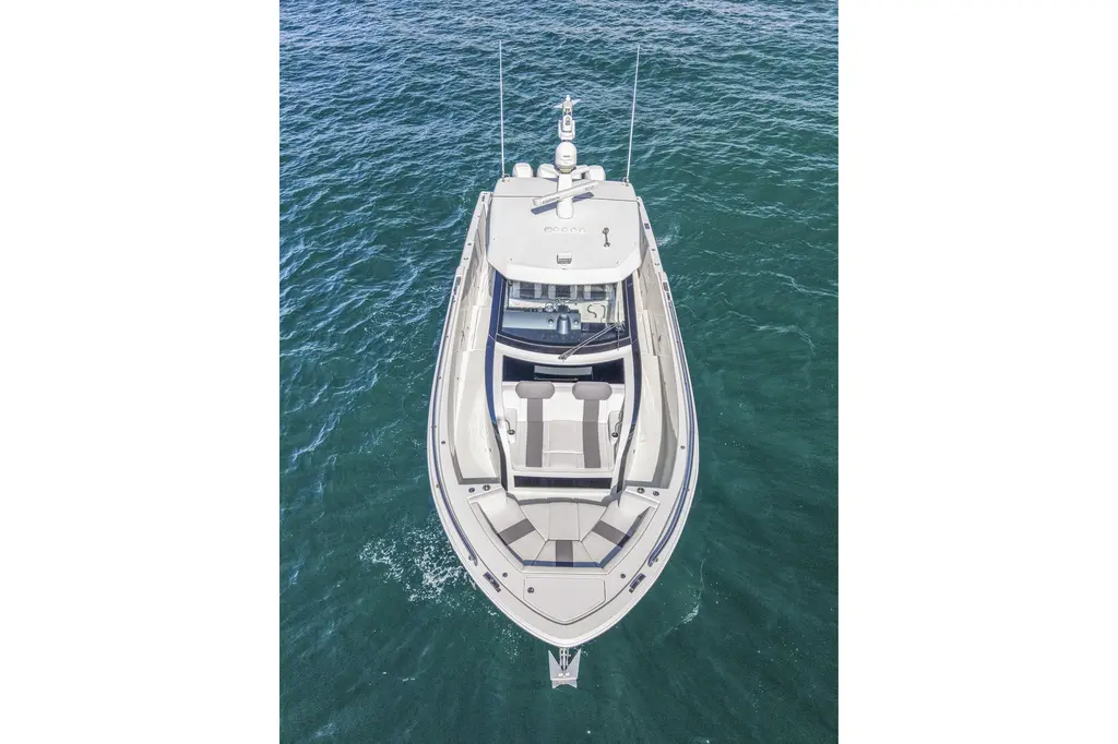DADDY ISSUES USA 2021 Ocean Alexander 45 Divergence Sport Yacht For Sale in Newport Beach CA DADDY ISSUES USA 2021 Ocean Alexander 45 Divergence Sport Yacht For Sale in Newport Beach CA