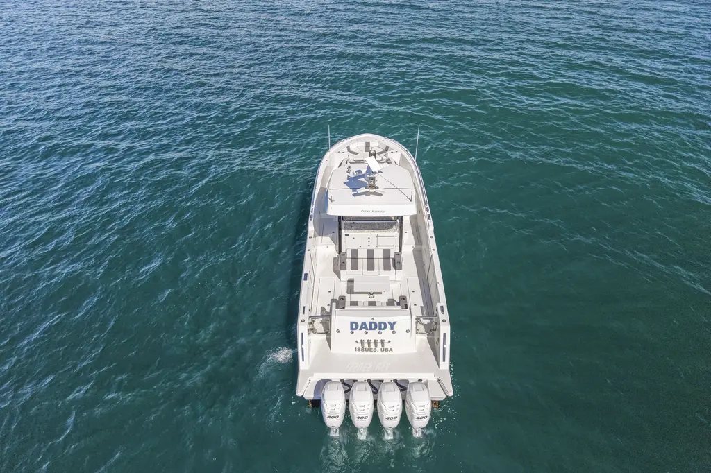 DADDY ISSUES USA 2021 Ocean Alexander 45 Divergence Sport Yacht For Sale in Newport Beach CA DADDY ISSUES USA 2021 Ocean Alexander 45 Divergence Sport Yacht For Sale in Newport Beach CA
