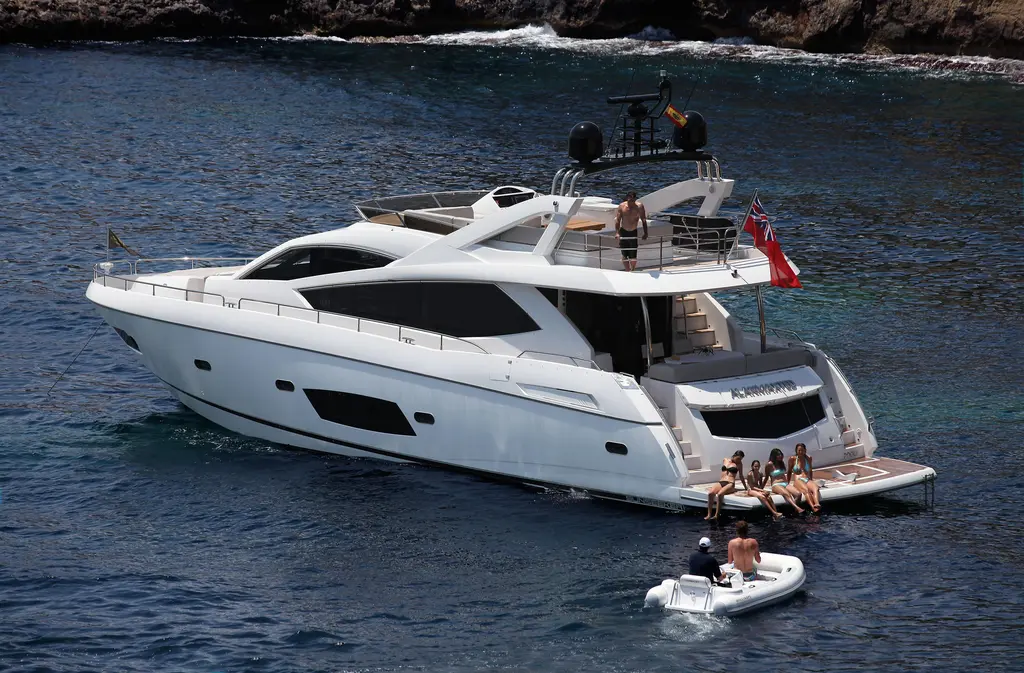 2013 Sunseeker Manhattan 73 Yacht For Sale in Hong Kong 2013 Sunseeker Manhattan 73 Yacht For Sale in Hong Kong
