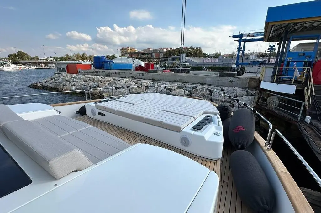2024 Sirena 58 Yacht For Sale in Pula 2024 Sirena 58 Yacht For Sale in Pula