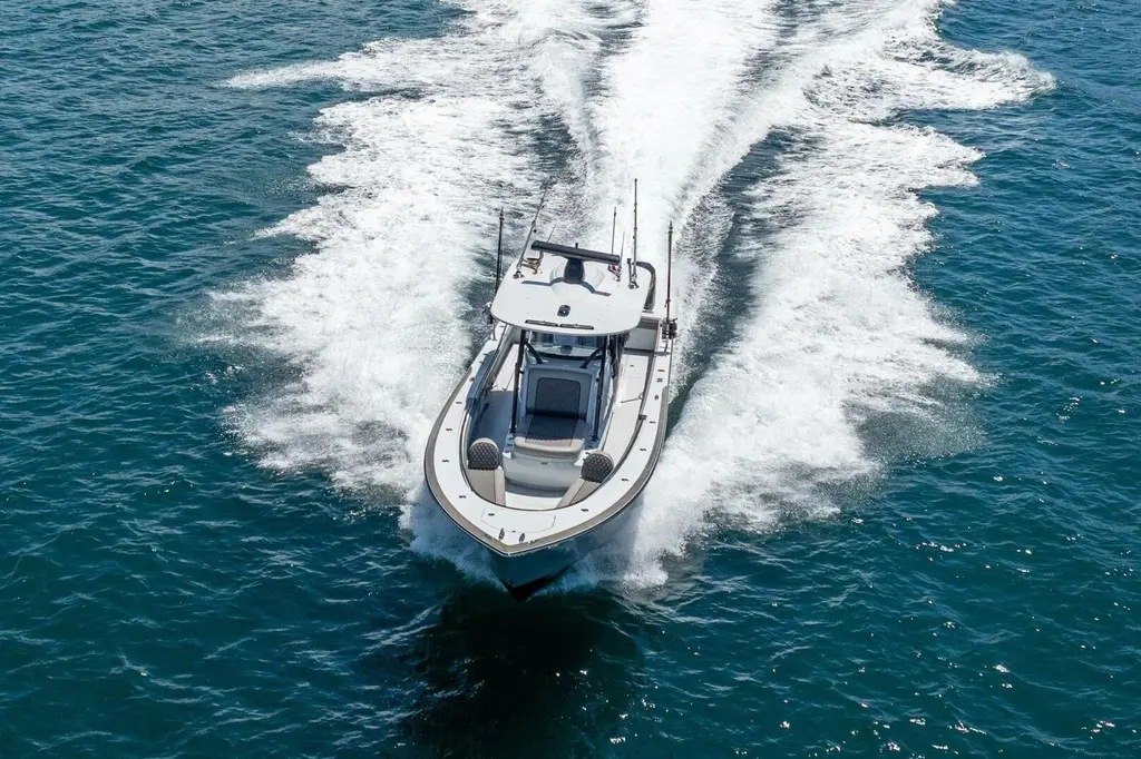 Full Tilt 2021 Valhalla Boatworks V-37 Yacht For Sale in Jaco Full Tilt 2021 Valhalla Boatworks V-37 Yacht For Sale in Jaco