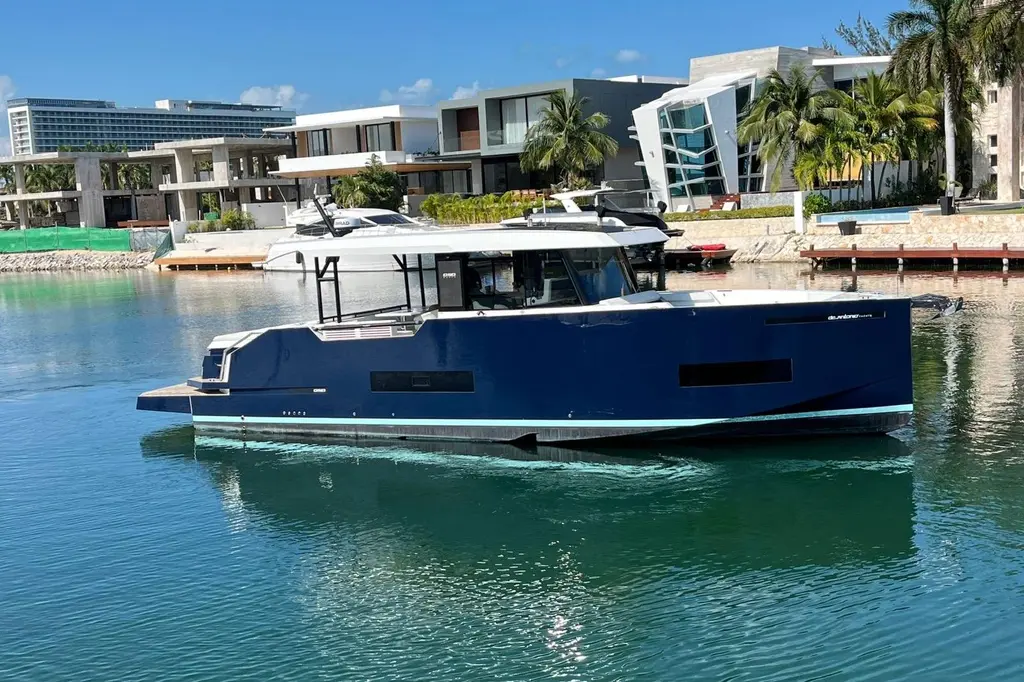 CASA - BAVENE 2024 De Antonio 50 Coupe Yacht For Sale in Cancún CASA - BAVENE 2024 De Antonio 50 Coupe Yacht For Sale in Cancún