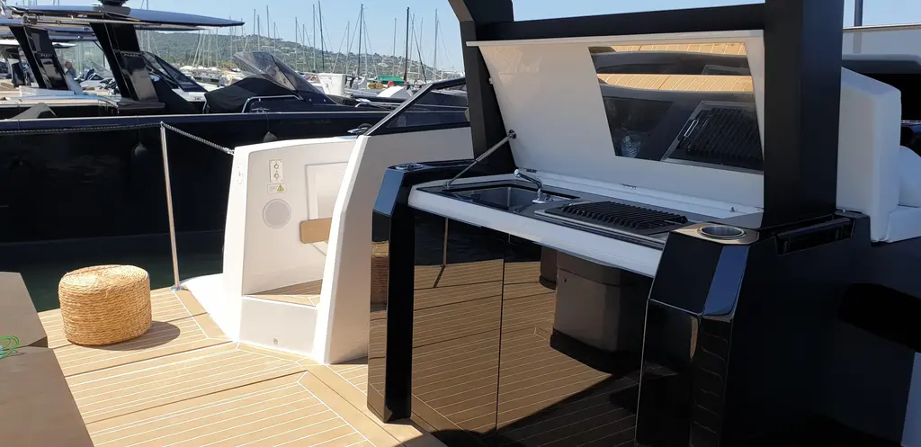 RIS O LAIT 2024 Rio Yachts Daytona 50 Yacht For Sale in Fréjus 83 RIS O LAIT 2024 Rio Yachts Daytona 50 Yacht For Sale in Fréjus 83