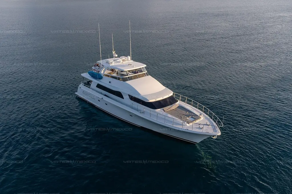 Mijito 2002 Cheoy Lee bravo 82 Yacht For Sale in La Paz Mijito 2002 Cheoy Lee bravo 82 Yacht For Sale in La Paz