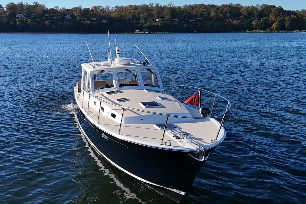 Captivator 2017 MJM Yachts 40z Yacht For Sale in Annapolis MD Captivator 2017 MJM Yachts 40z Yacht For Sale in Annapolis MD
