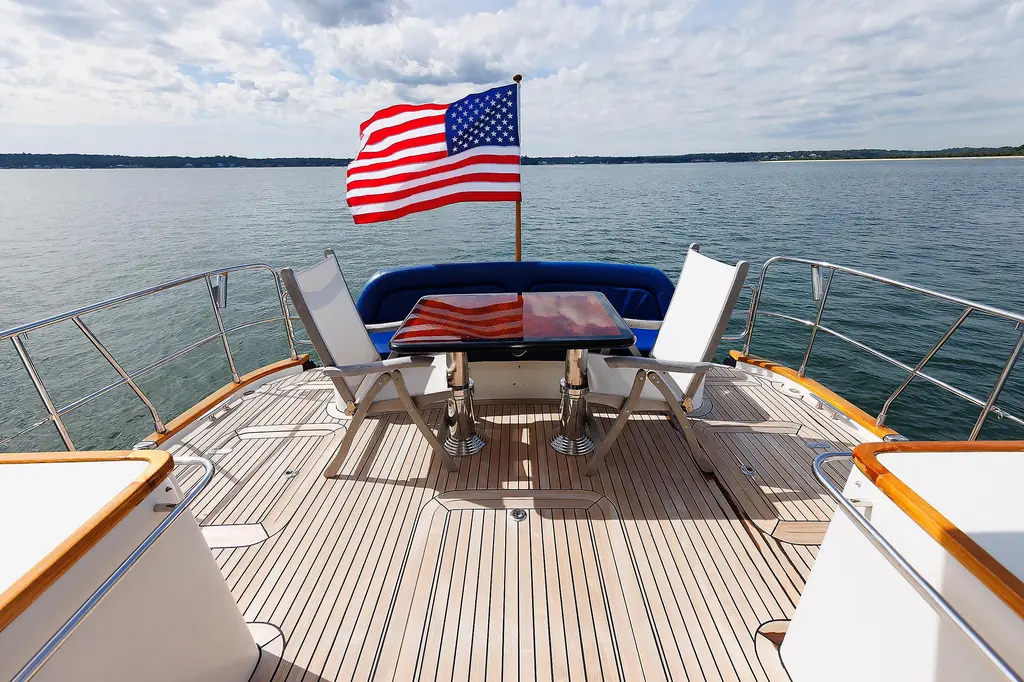 INDEPENDENCE 2009 Hunt Yachts 52 Express Yacht For Sale in Miami FL INDEPENDENCE 2009 Hunt Yachts 52 Express Yacht For Sale in Miami FL