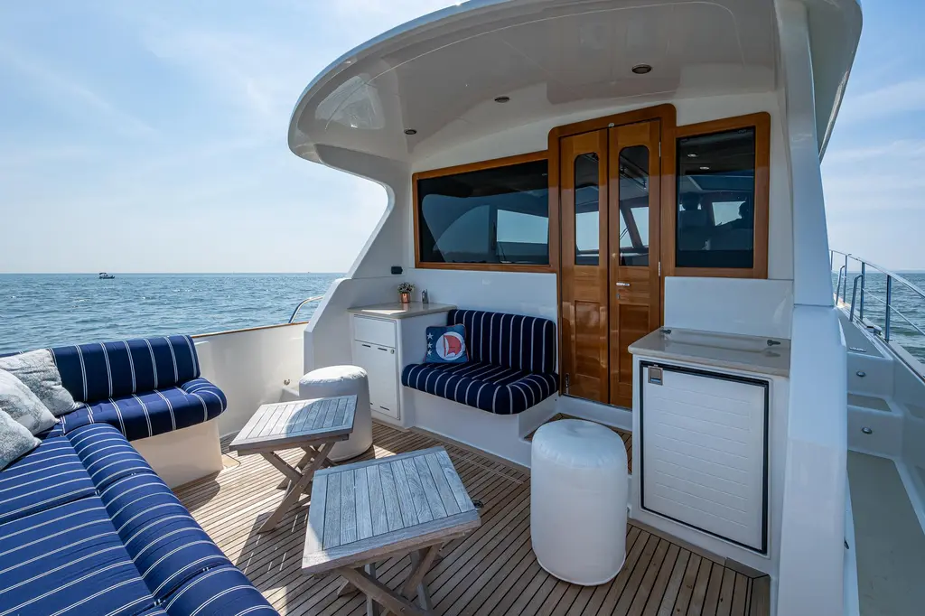 DUET 2017 Grand Banks 44 Eastbay SX Yacht For Sale in Glen Cove NY DUET 2017 Grand Banks 44 Eastbay SX Yacht For Sale in Glen Cove NY