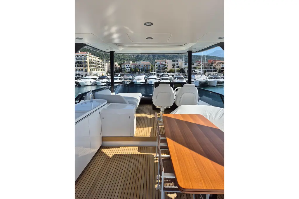 2023 Azimut Fly 68 Yacht For Sale in Tivat 2023 Azimut Fly 68 Yacht For Sale in Tivat