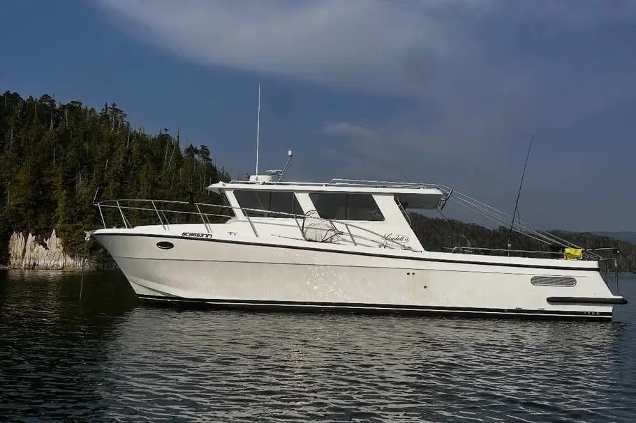 2017 Lindell 42 Yacht For Sale in North Vancouver BC 2017 Lindell 42 Yacht For Sale in North Vancouver BC