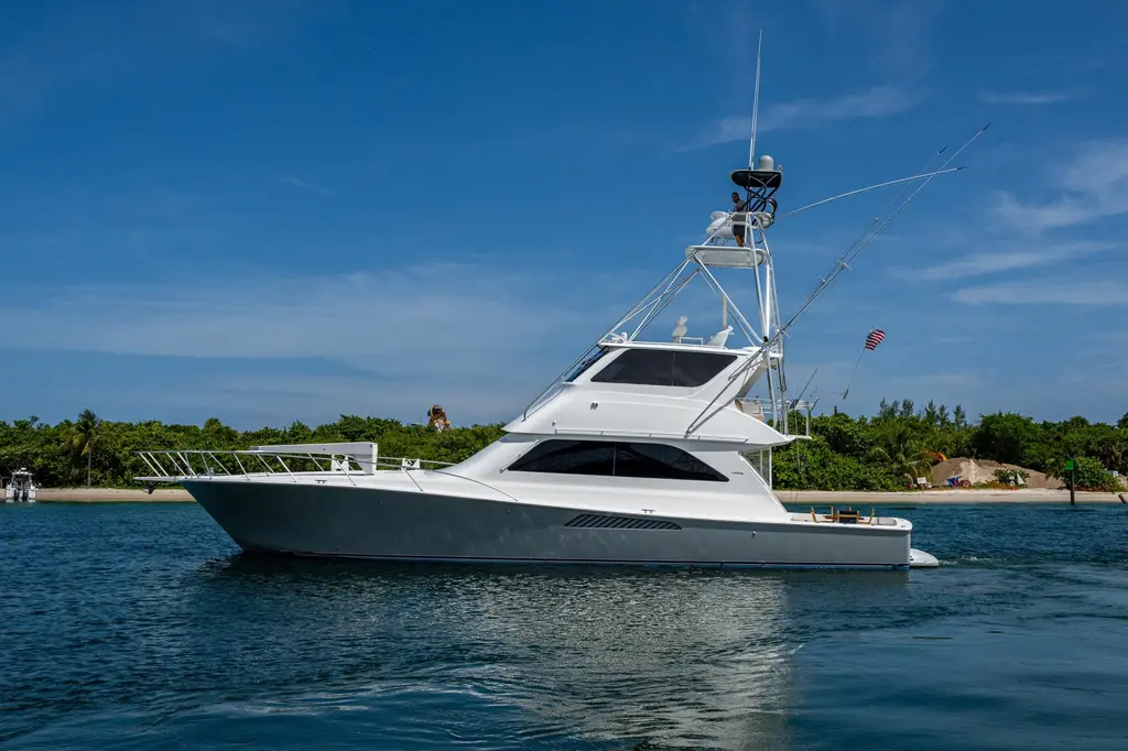 ADRIAN & LEIDIANA 2005 Viking 61 Yacht For Sale in West Palm Beach FL ADRIAN & LEIDIANA 2005 Viking 61 Yacht For Sale in West Palm Beach FL