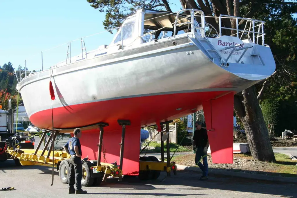 Barefoot 2010 Lavranos 43 Yacht For Sale in Seattle WA