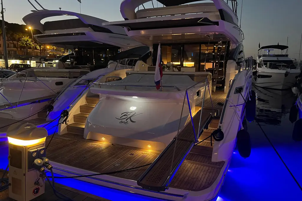  2022 Princess S66 Yacht For Sale in D&eacute;nia 