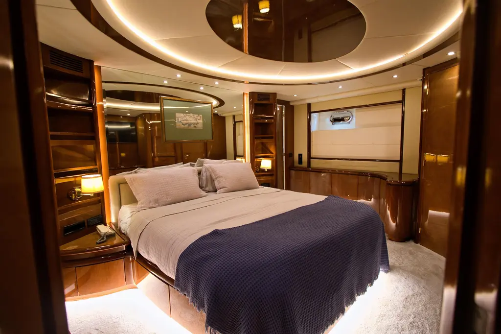JULIA TOO 2002 Azimut 70 Sea Jet Yacht For Sale in Panama City JULIA TOO 2002 Azimut 70 Sea Jet Yacht For Sale in Panama City