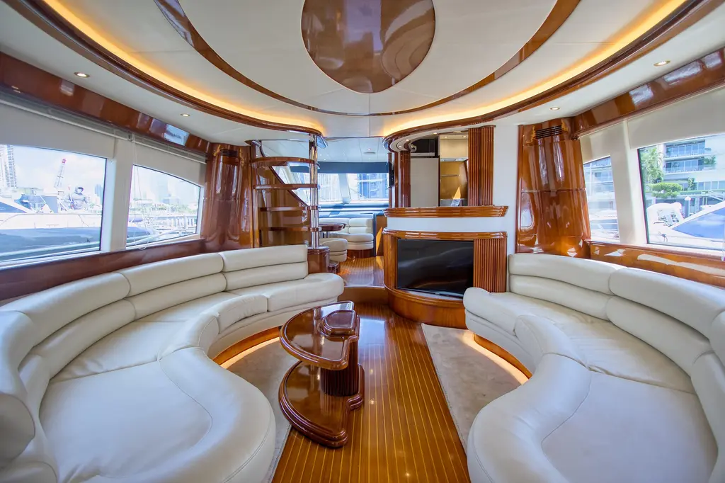 JULIA TOO 2002 Azimut 70 Sea Jet Yacht For Sale in Panama City JULIA TOO 2002 Azimut 70 Sea Jet Yacht For Sale in Panama City