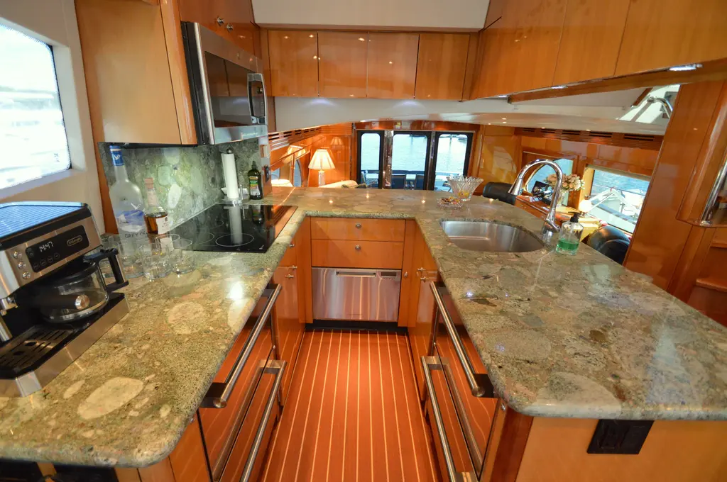 OUT A WAC 2006 Hatteras 64 Motor Yacht Yacht For Sale in Prince William VA OUT A WAC 2006 Hatteras 64 Motor Yacht Yacht For Sale in Prince William VA