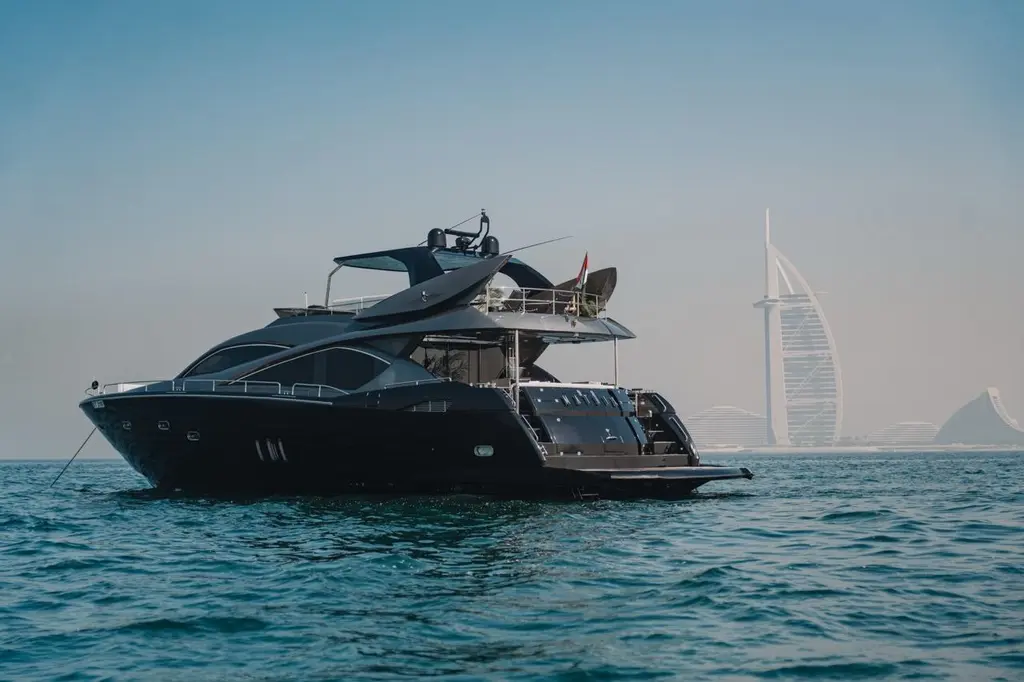 THE MATRIX 2007 Sunseeker 82 Yacht Yacht For Sale in Dubai Marina THE MATRIX 2007 Sunseeker 82 Yacht Yacht For Sale in Dubai Marina