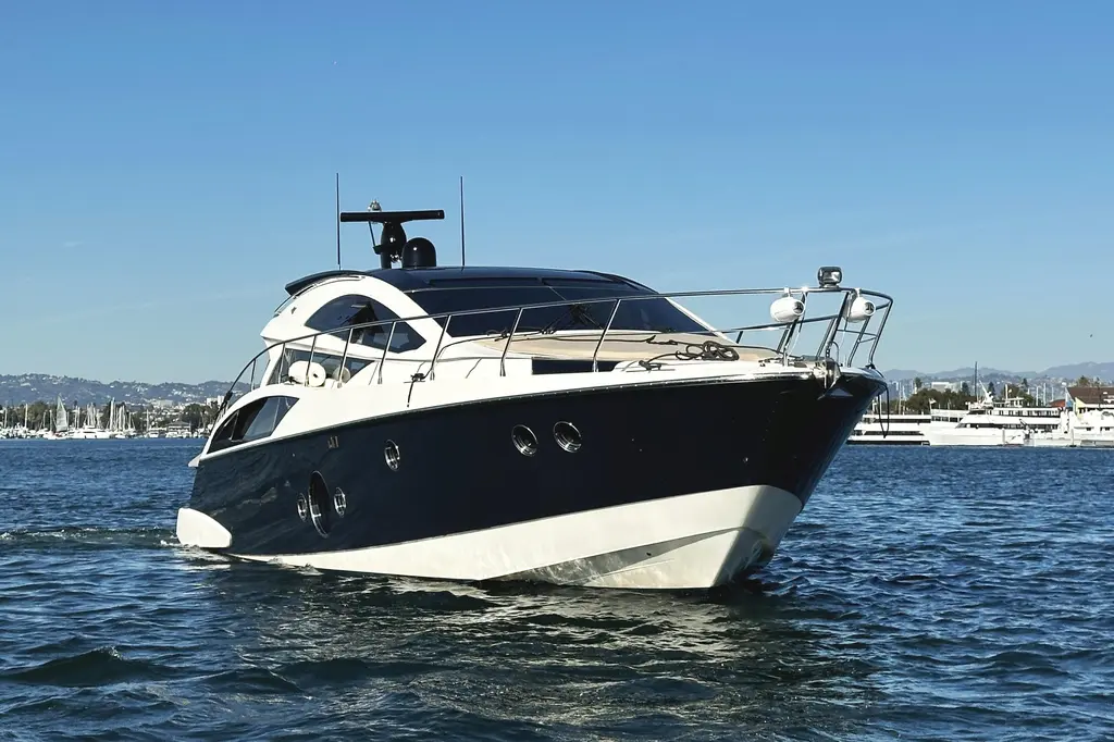 WHY KNOT 2011 Marquis Sport Coupe Yacht For Sale in Marina del Rey CA WHY KNOT 2011 Marquis Sport Coupe Yacht For Sale in Marina del Rey CA