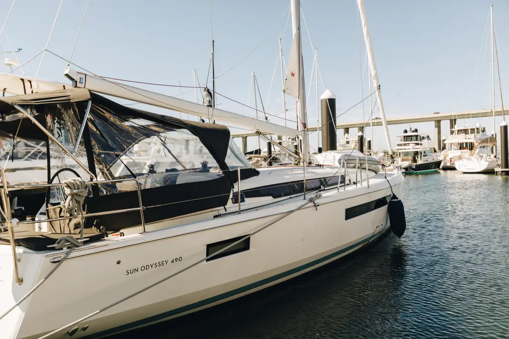 Valinore 2023 Jeanneau Sun Odyssey 490 Yacht For Sale in Charleston SC