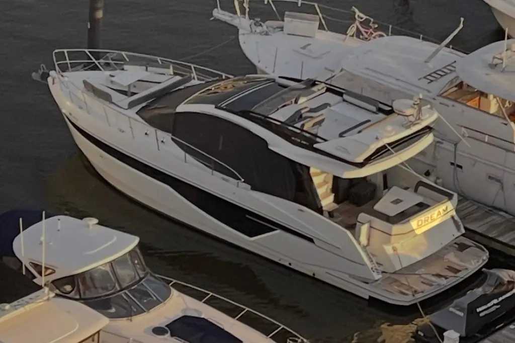 2019 Galeon 470 Sky Yacht For Sale in Oxon Hill MD 2019 Galeon 470 Sky Yacht For Sale in Oxon Hill MD