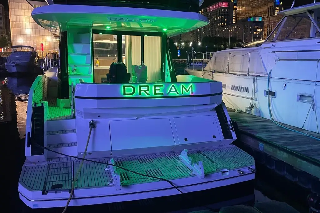 2019 Galeon 470 Sky Yacht For Sale in Oxon Hill MD 2019 Galeon 470 Sky Yacht For Sale in Oxon Hill MD