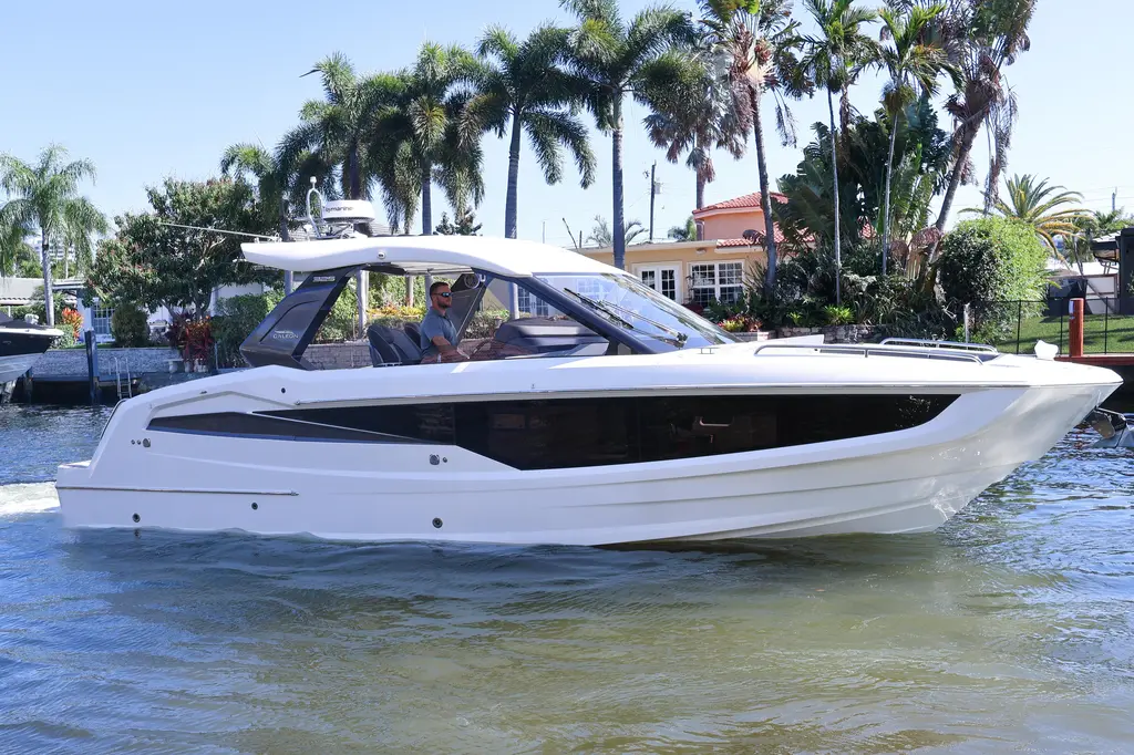 2024 Galeon 325 GTO Yacht For Sale in Pompano Beach FL 2024 Galeon 325 GTO Yacht For Sale in Pompano Beach FL