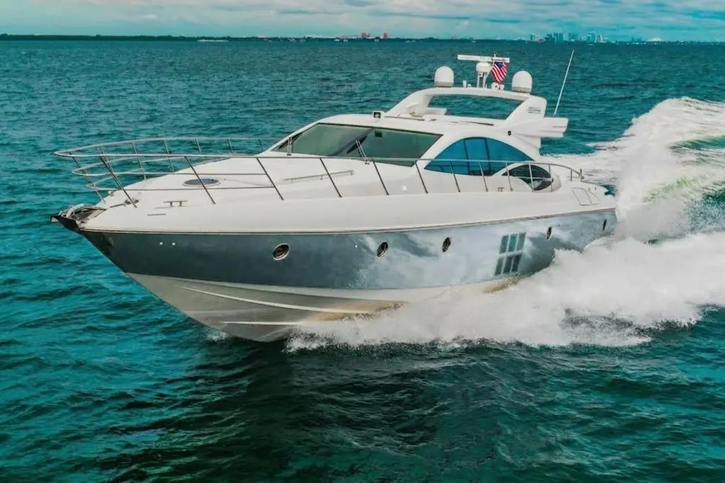2007 Azimut 68S Yacht For Sale in Coral Gables FL 2007 Azimut 68S Yacht For Sale in Coral Gables FL