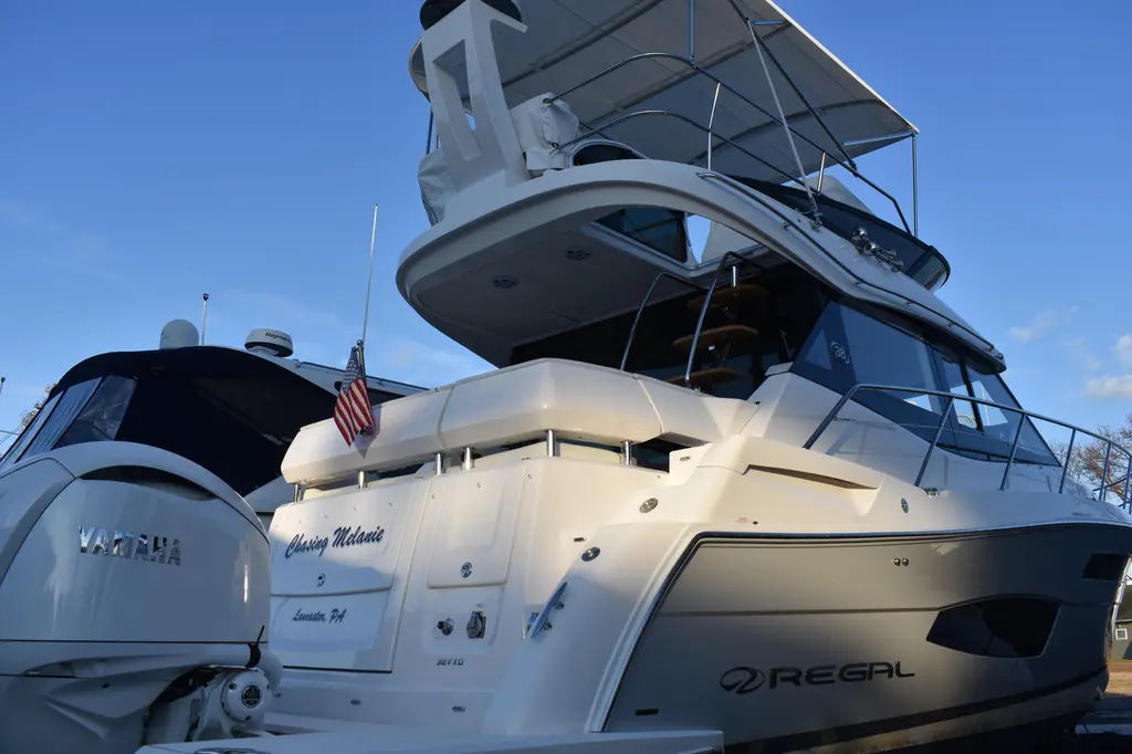 2025 Regal 38 FXO Yacht For Sale in Pasadena MD 2025 Regal 38 FXO Yacht For Sale in Pasadena MD