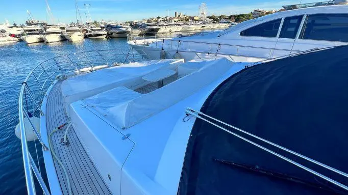 2018 Azimut 72 Yacht For Sale in Nice 2018 Azimut 72 Yacht For Sale in Nice