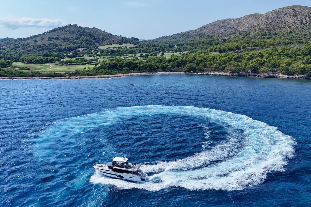 2023 Prestige X60 Yacht For Sale in Alcúdia 2023 Prestige X60 Yacht For Sale in Alcúdia