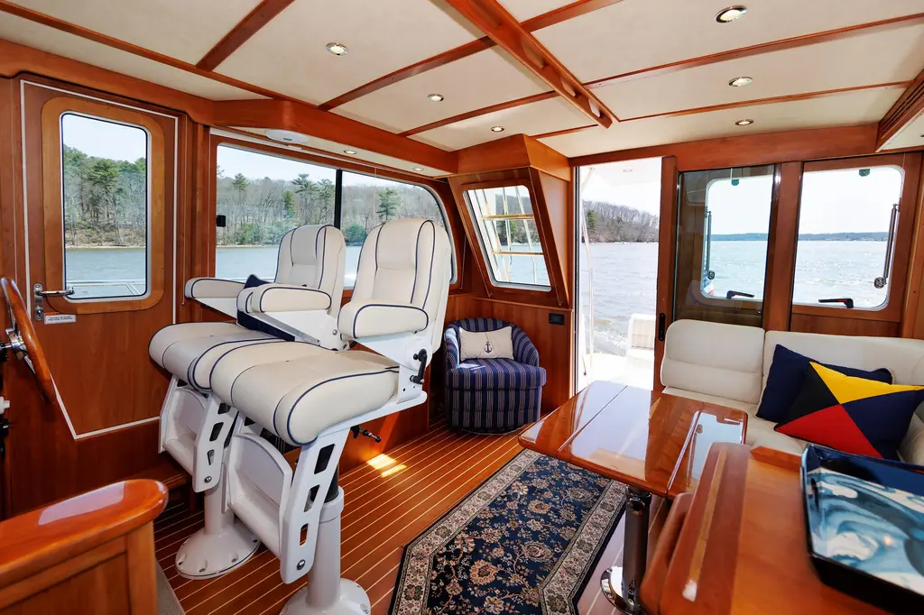 ZANNER 2016 Sabre 42 Fly Bridge Sedan Yacht For Sale in Essex CT ZANNER 2016 Sabre 42 Fly Bridge Sedan Yacht For Sale in Essex CT