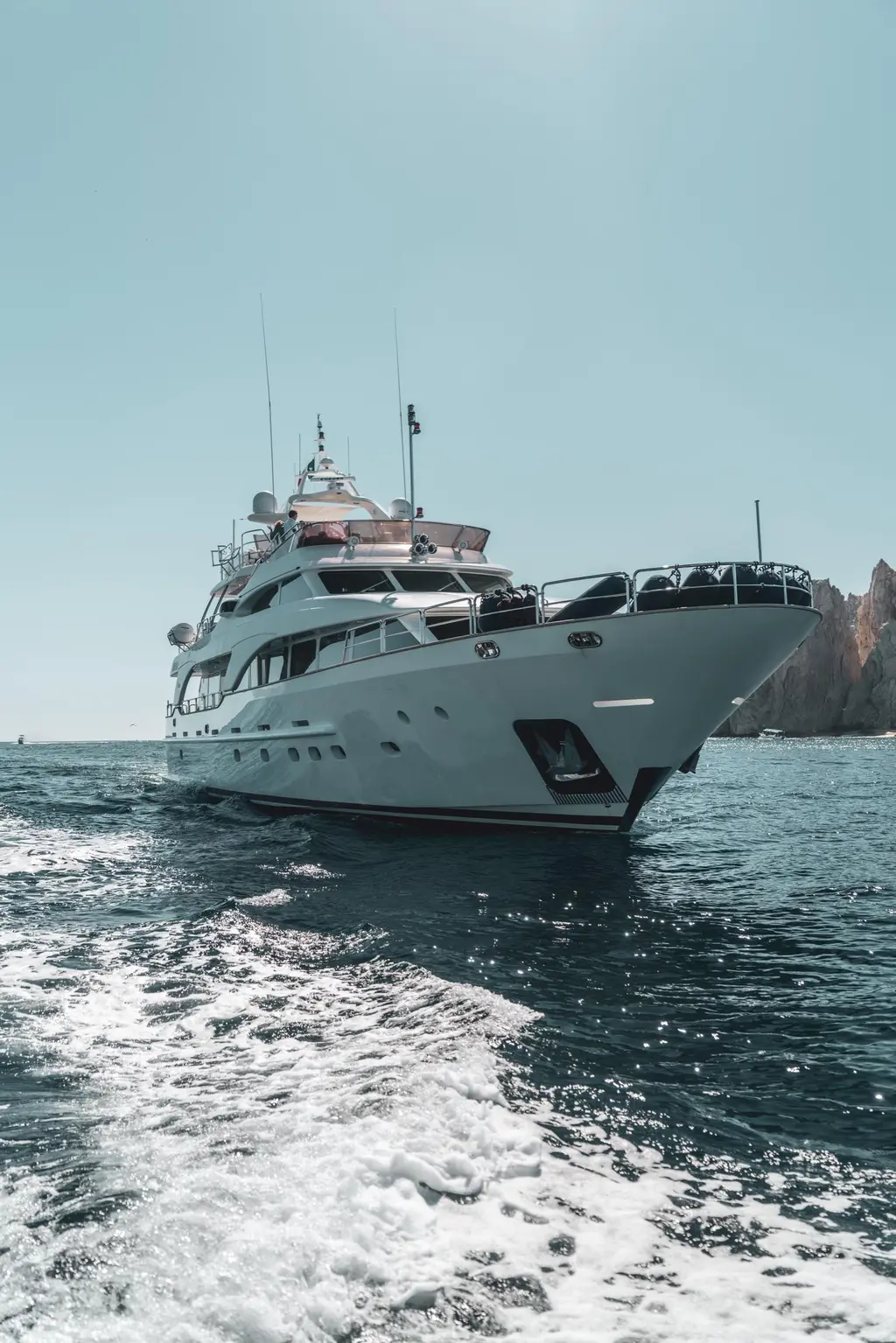 Marques 2008 Benetti Tradition 100 Yacht For Sale in San José del Cabo Marques 2008 Benetti Tradition 100 Yacht For Sale in San José del Cabo