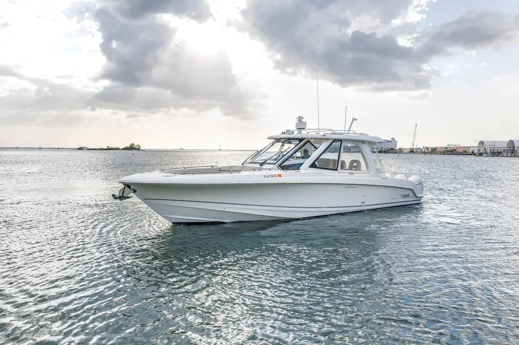 2022 Boston Whaler 380 Realm Yacht For Sale in Tampa FL 2022 Boston Whaler 380 Realm Yacht For Sale in Tampa FL