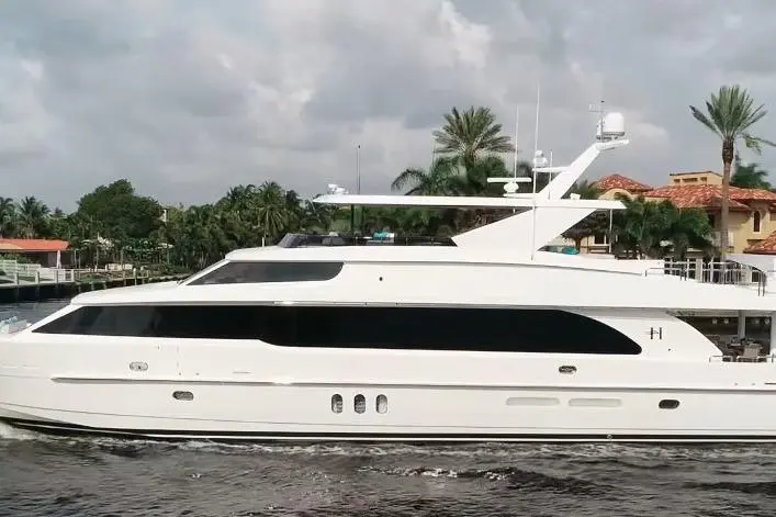 LOLA T 2017 Hargrave Raised Pilothouse MY Yacht For Sale in Boca Raton FL LOLA T 2017 Hargrave Raised Pilothouse MY Yacht For Sale in Boca Raton FL
