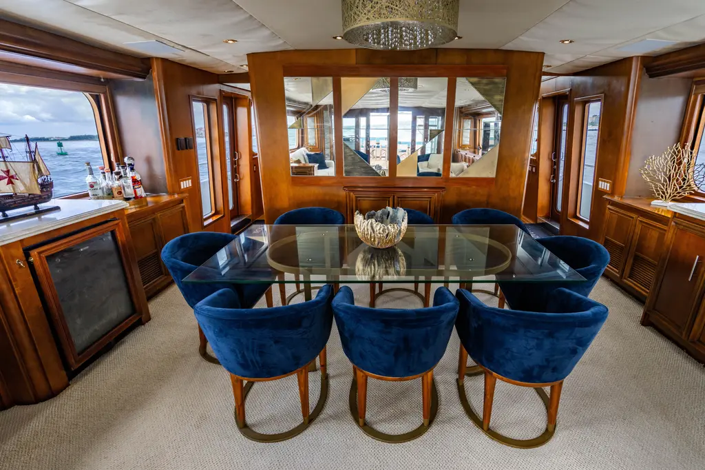 IRON LADY 2006 Broward Raised Pilothouse Yacht For Sale in Miami Beach FL IRON LADY 2006 Broward Raised Pilothouse Yacht For Sale in Miami Beach FL