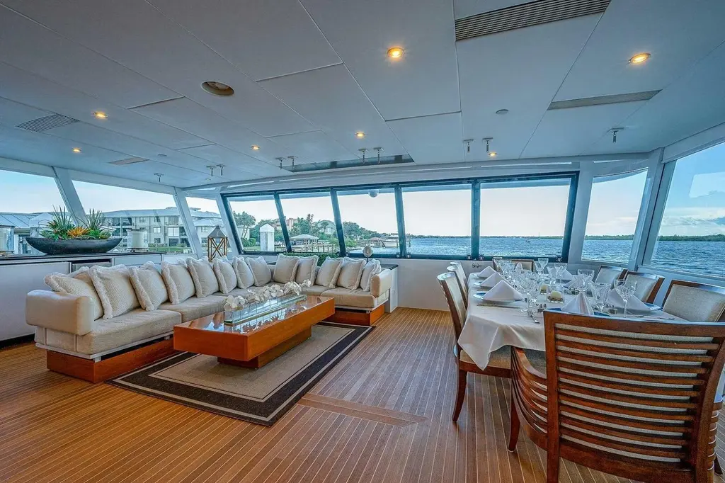 LA SIRENA 2000 Christensen Raised Pilothouse Yacht For Sale in Fort Lauderdale FL LA SIRENA 2000 Christensen Raised Pilothouse Yacht For Sale in Fort Lauderdale FL