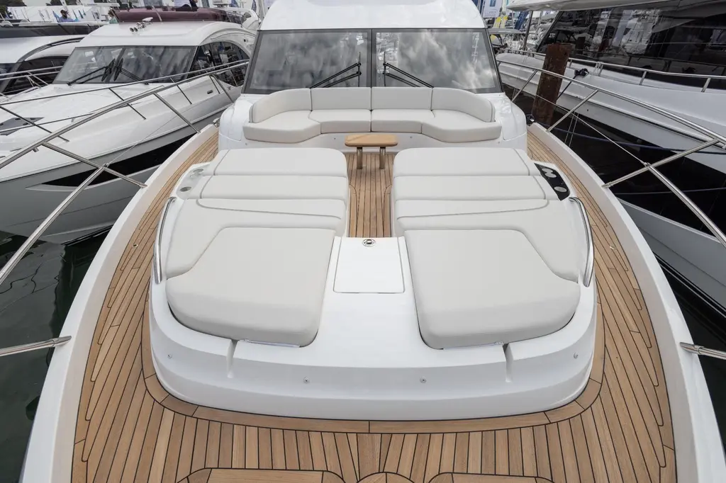 2024 Princess F65 Yacht For Sale in Istanbul 2024 Princess F65 Yacht For Sale in Istanbul