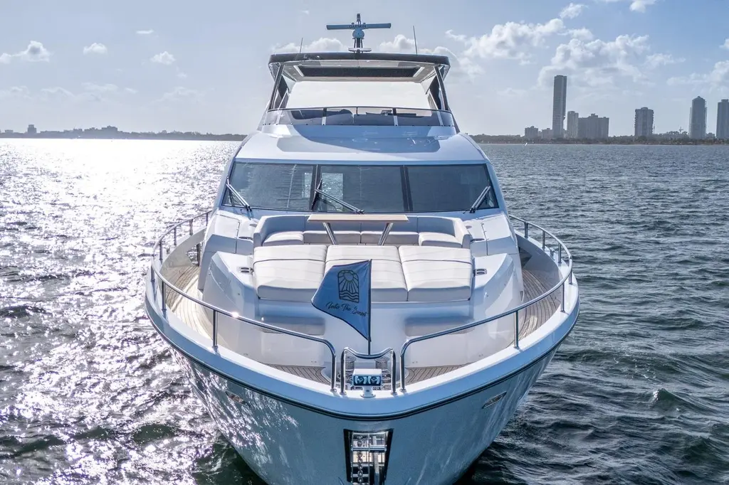 INTO THE SUNSET 2024 Sunseeker 88 Yacht Yacht For Sale in Miami FL INTO THE SUNSET 2024 Sunseeker 88 Yacht Yacht For Sale in Miami FL