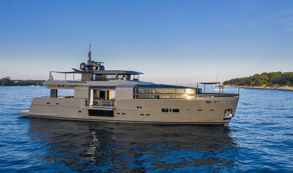 SEA CORAL 2 2019 105 Yacht For Sale in LA ROMANA SEA CORAL 2 2019 105 Yacht For Sale in LA ROMANA