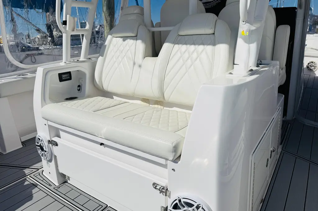 2021 Everglades 395 Center Console Yacht For Sale in Southport NC 2021 Everglades 395 Center Console Yacht For Sale in Southport NC