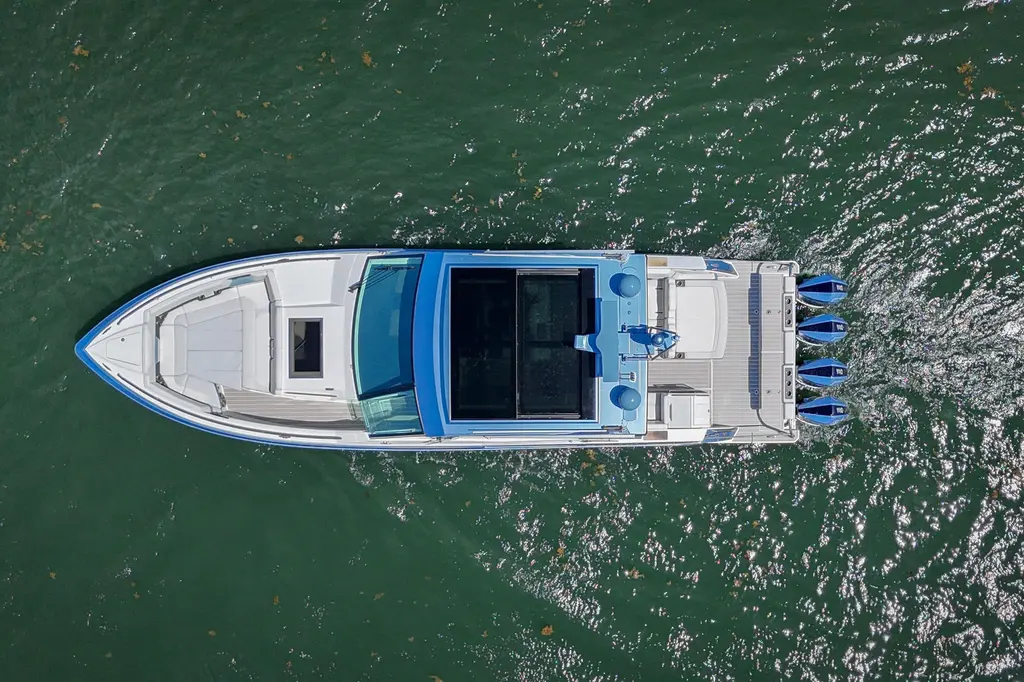 Endless Summer 2023 Formula 430 Super Sport Crossover Yacht For Sale in Fort Lauderdale FL Endless Summer 2023 Formula 430 Super Sport Crossover Yacht For Sale in Fort Lauderdale FL