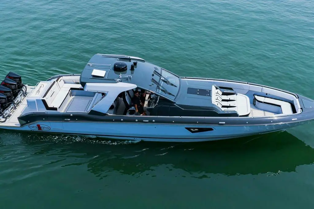 2025 Cigarette 52' Thunder Yacht For Sale in Fort Lauderdale FL 2025 Cigarette 52' Thunder Yacht For Sale in Fort Lauderdale FL
