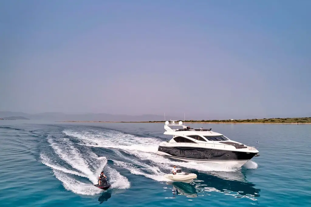 M Five 2007 Sunseeker 75 Yacht Yacht For Sale in Athens M Five 2007 Sunseeker 75 Yacht Yacht For Sale in Athens