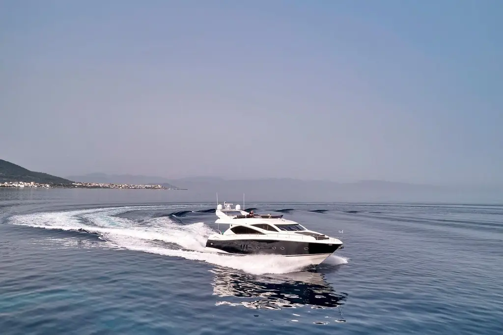 M Five 2007 Sunseeker 75 Yacht Yacht For Sale in Athens M Five 2007 Sunseeker 75 Yacht Yacht For Sale in Athens