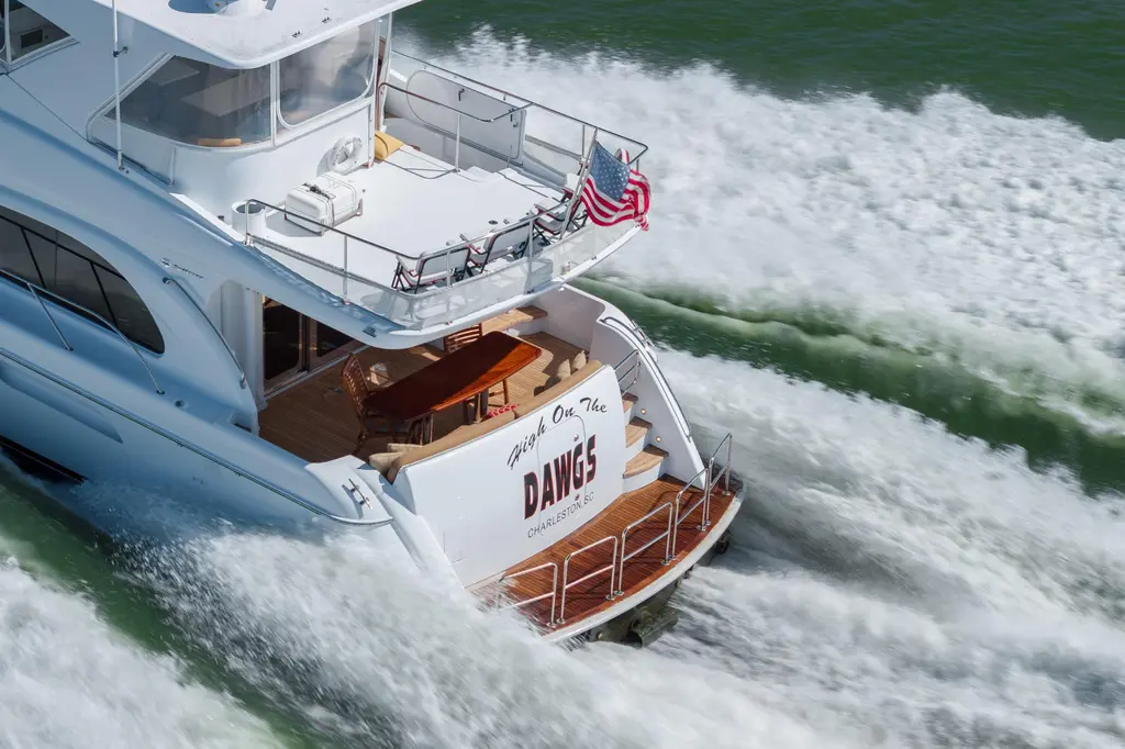 High On The Dawgs 2007 Hatteras 64 Motor Yacht Yacht For Sale in Charleston SC High On The Dawgs 2007 Hatteras 64 Motor Yacht Yacht For Sale in Charleston SC