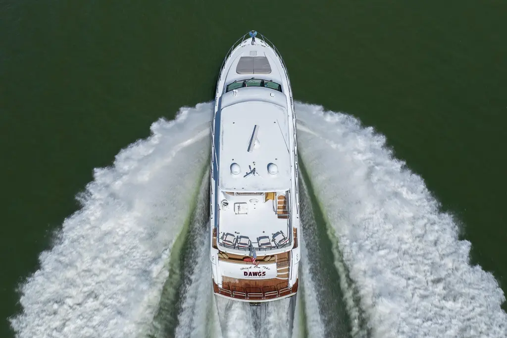 High On The Dawgs 2007 Hatteras 64 Motor Yacht Yacht For Sale in Charleston SC High On The Dawgs 2007 Hatteras 64 Motor Yacht Yacht For Sale in Charleston SC