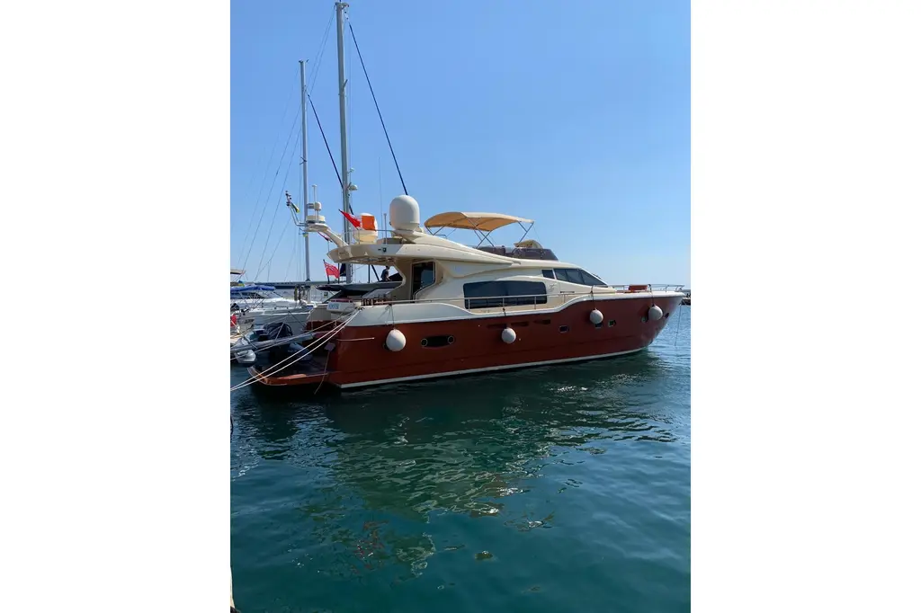 2008 ferretti yachts altura 690 pallini for sale