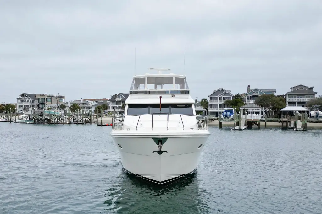 While Away III 2008 Hampton 630 Pilothouse Yacht For Sale in Wilmington NC While Away III 2008 Hampton 630 Pilothouse Yacht For Sale in Wilmington NC