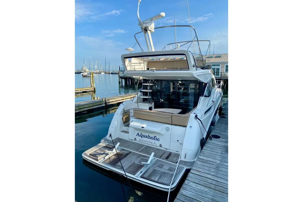 Aquaholic 2018 Sea Ray Fly 400 Yacht For Sale in Gloucester MA Aquaholic 2018 Sea Ray Fly 400 Yacht For Sale in Gloucester MA